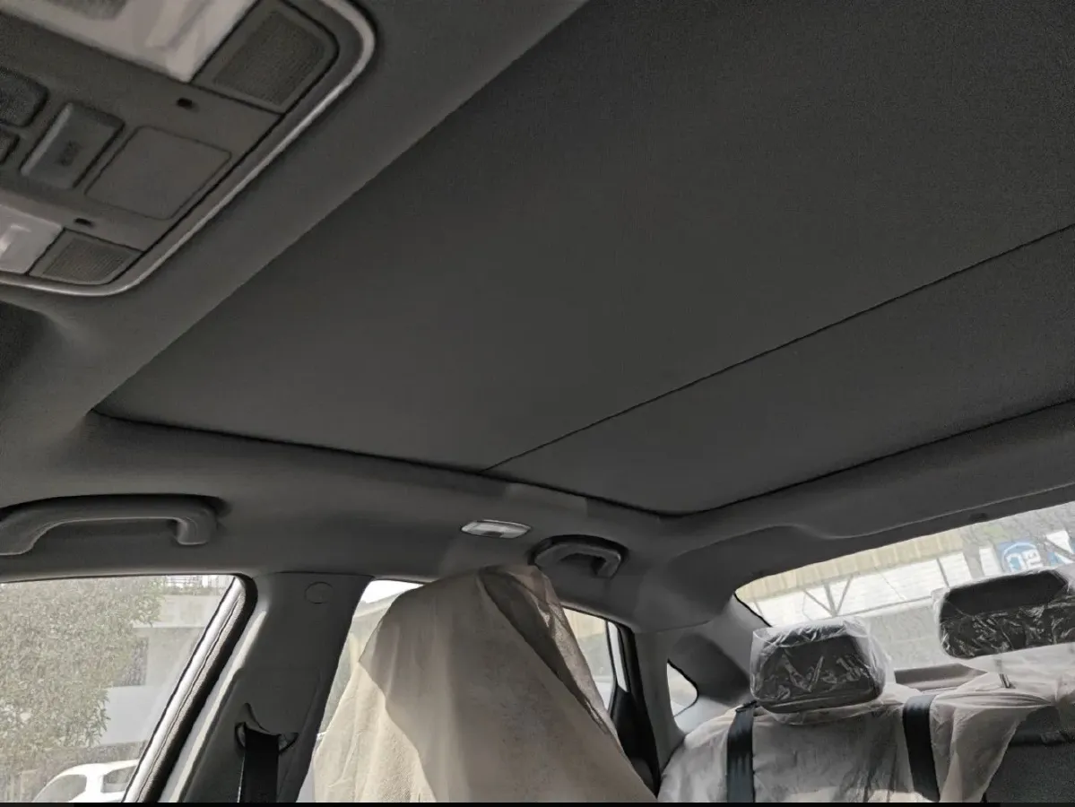 2023 ChangAn Raeton Plus 1.5T 188HP L4 7DCT,autocango,china used car exporter,china ev exporter,chinese used car exporter,chinese used ev exporter