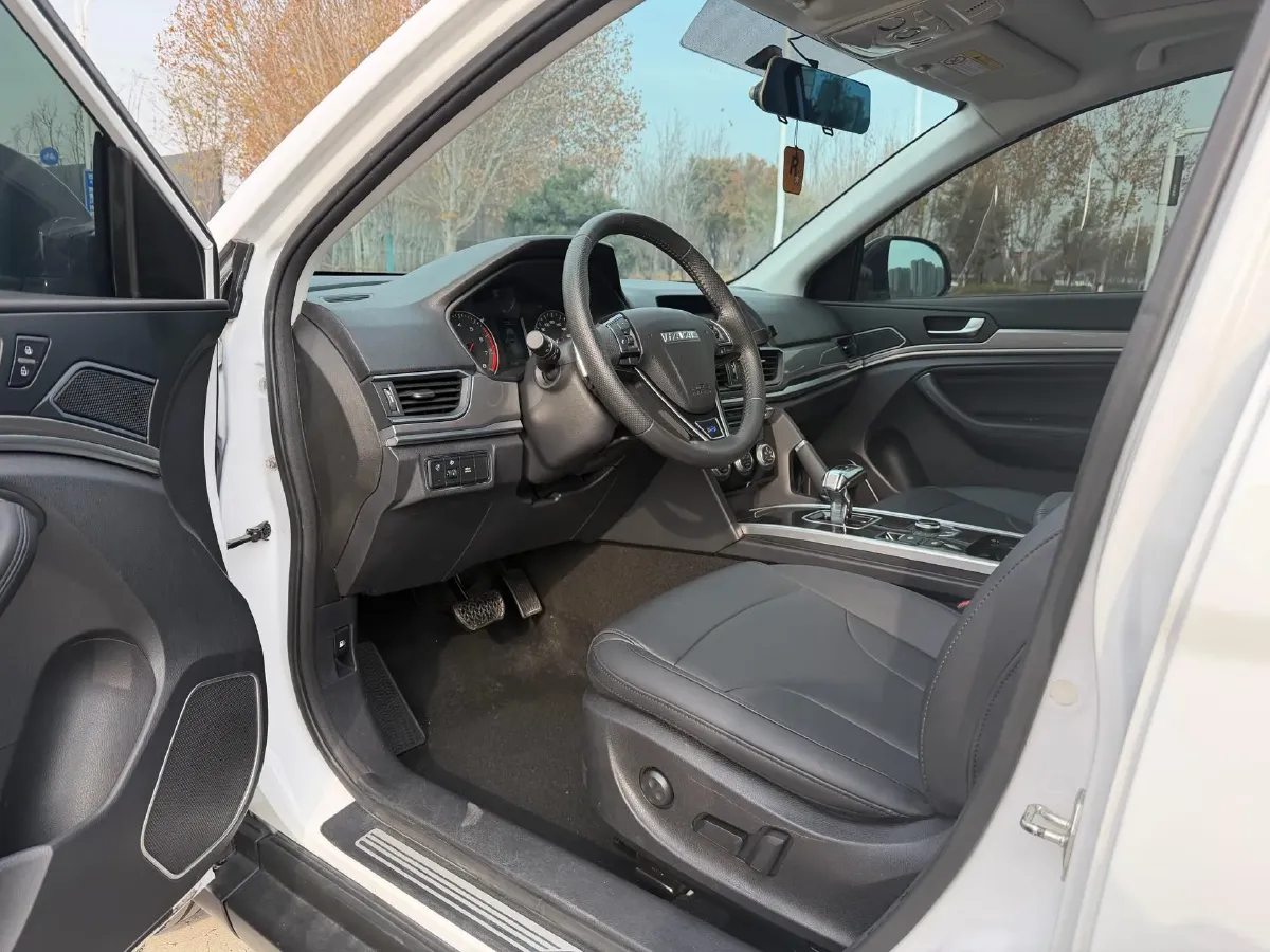 2018 Haval H6 1.5T 150HP L4 7DCT,autocango,china used car exporter,china ev exporter,chinese used car exporter,chinese used ev exporter