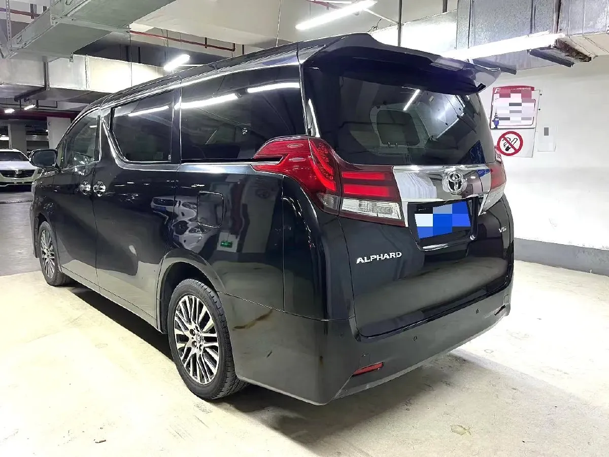 2015 Toyota Alphard 3.5L 275HP V6 6AT,autocango,china used car exporter,china ev exporter,chinese used car exporter,chinese used ev exporter