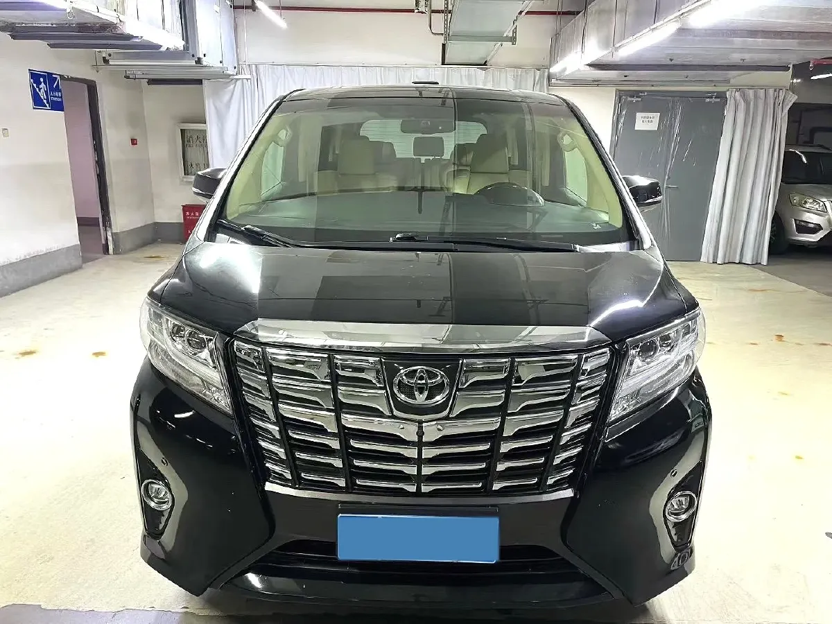 2015 Toyota Alphard 3.5L 275HP V6 6AT,autocango,china used car exporter,china ev exporter,chinese used car exporter,chinese used ev exporter