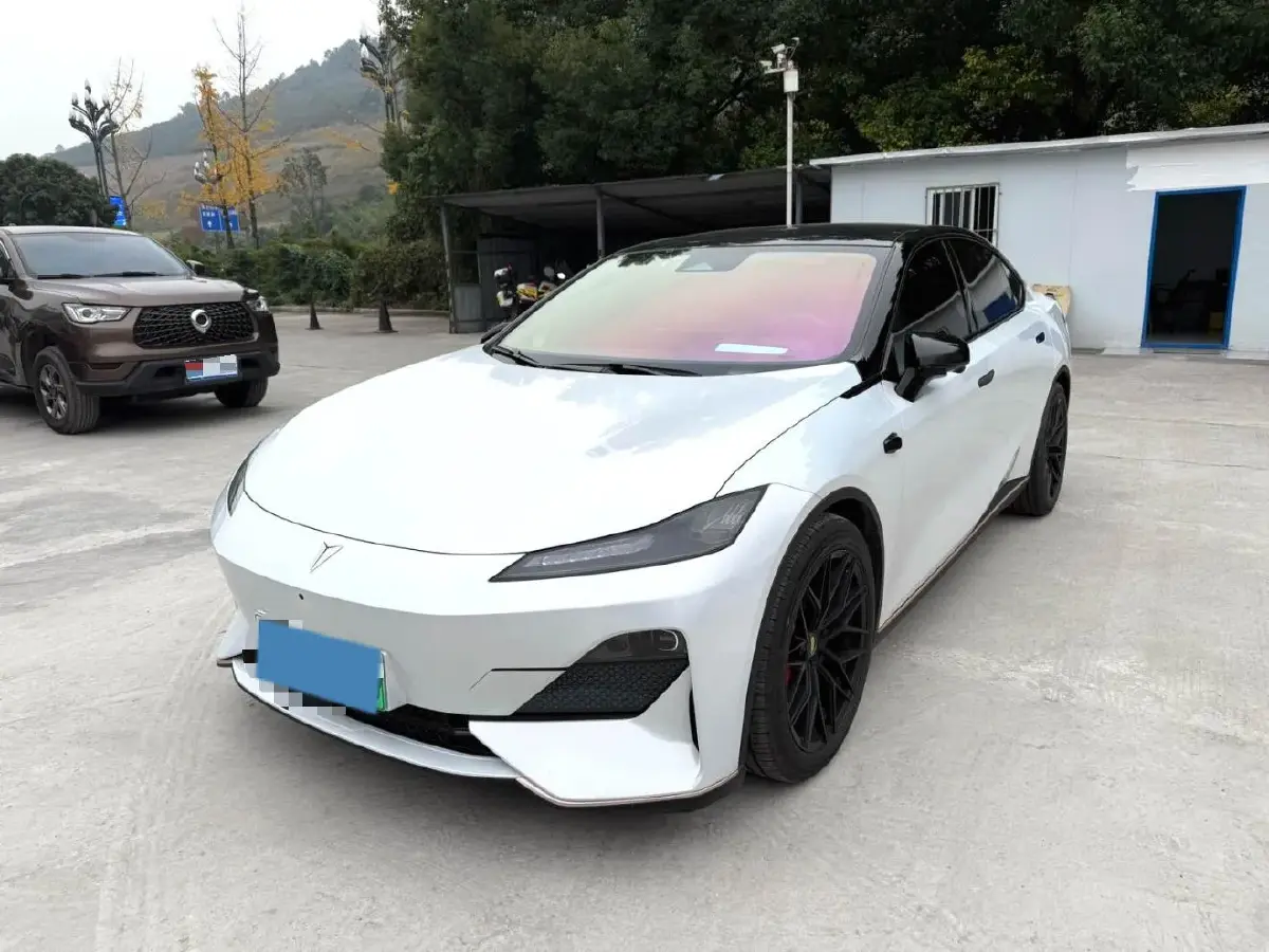 2022 Mazda 3 Axela 2.0L 158HP L4 6AT 2022 Mazda 3 Axela 2.0L 158HP L4 6AT