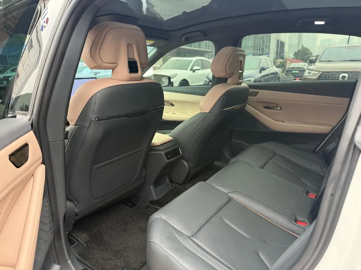 2022 Mazda 3 Axela 2.0L 158HP L4 6AT,autocango,china used car exporter,china ev exporter,chinese used car exporter,chinese used ev exporter