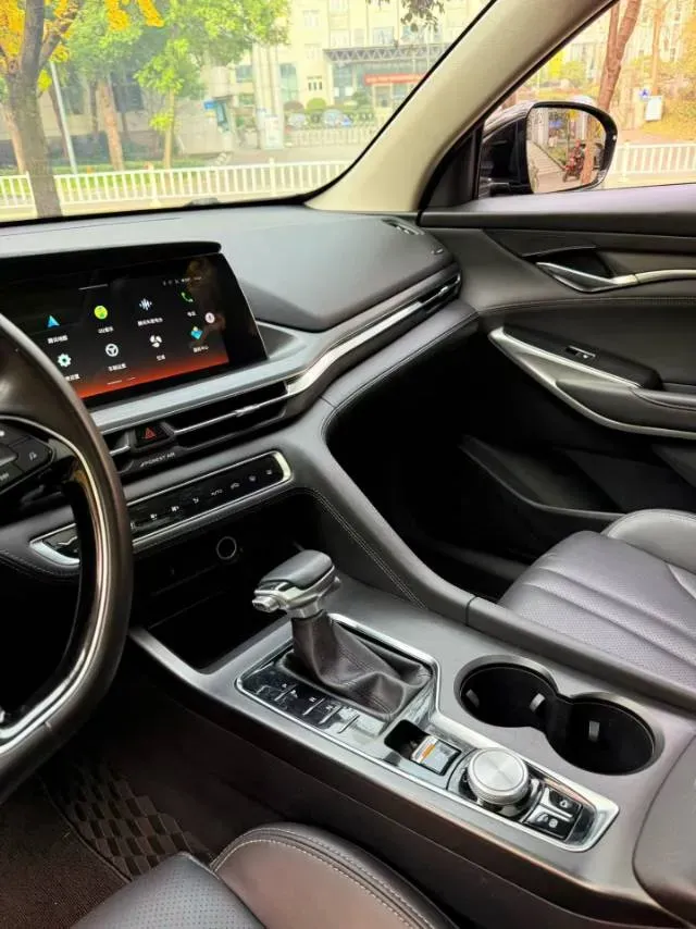 2021 ChangAn CS75 Plus 1.5T 178HP L4 6AT,autocango,china used car exporter,china ev exporter,chinese used car exporter,chinese used ev exporter