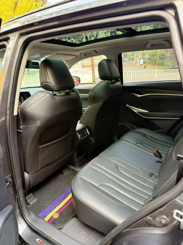 2021 ChangAn CS75 Plus 1.5T 178HP L4 6AT,autocango,china used car exporter,china ev exporter,chinese used car exporter,chinese used ev exporter