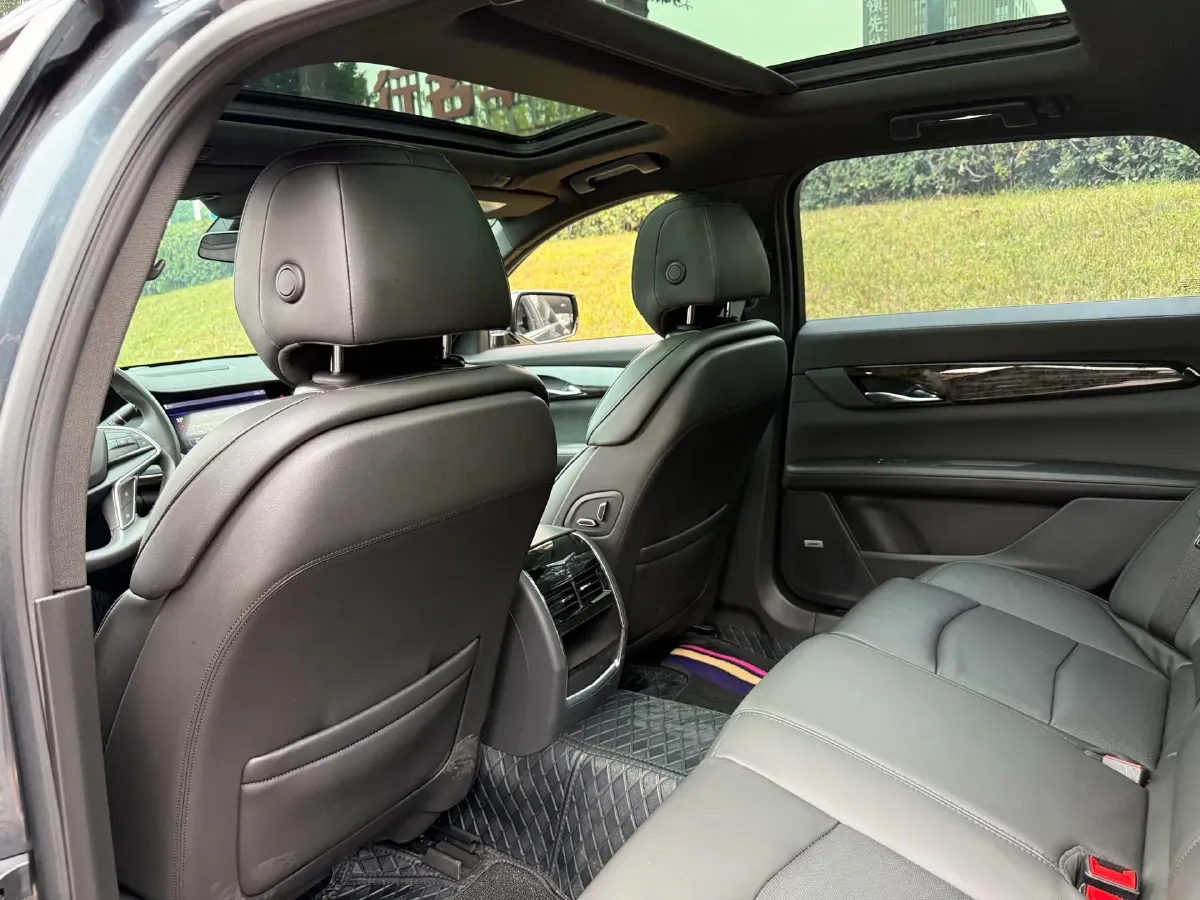 2022 Cadillac CT6 2.0T 237HP L4 10AT,autocango,china used car exporter,china ev exporter,chinese used car exporter,chinese used ev exporter