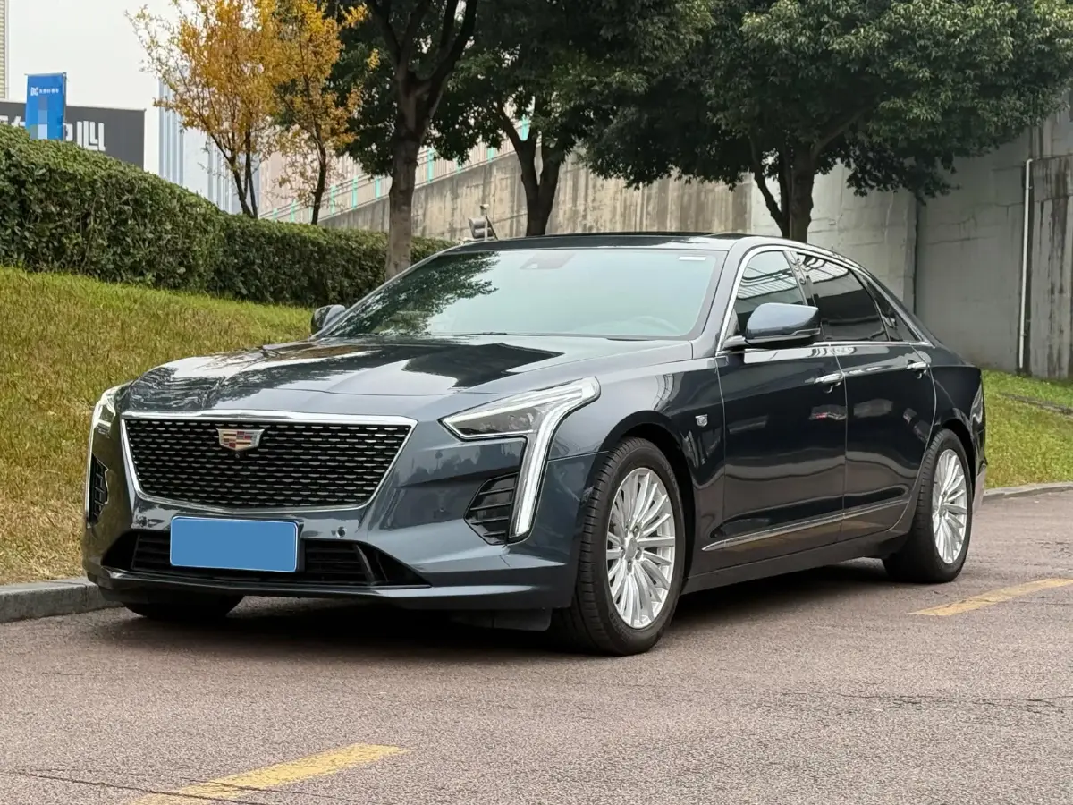 2022 Cadillac CT6 2.0T 237HP L4 10AT