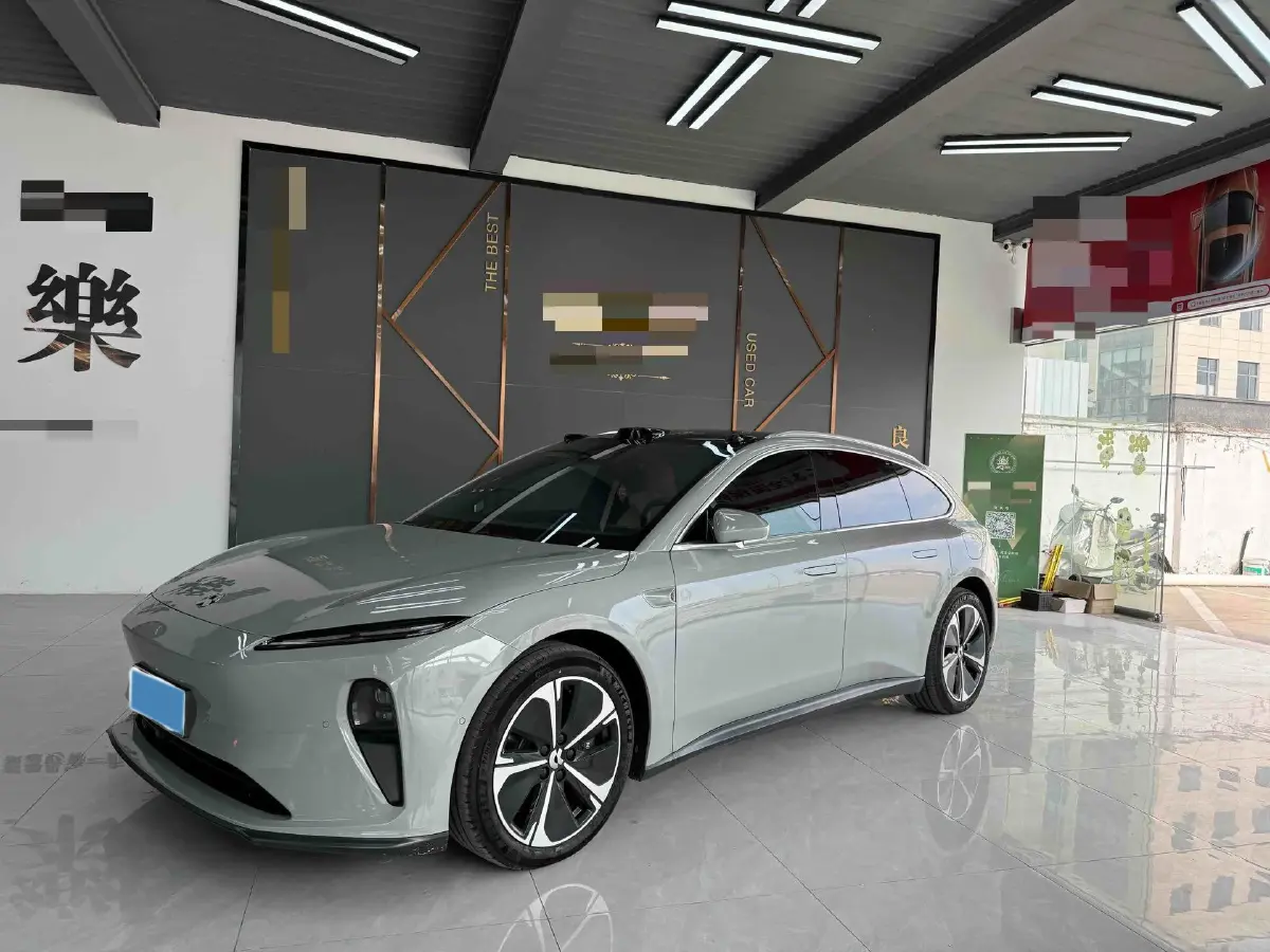 2023 NIO ET5T BEV 75KWH