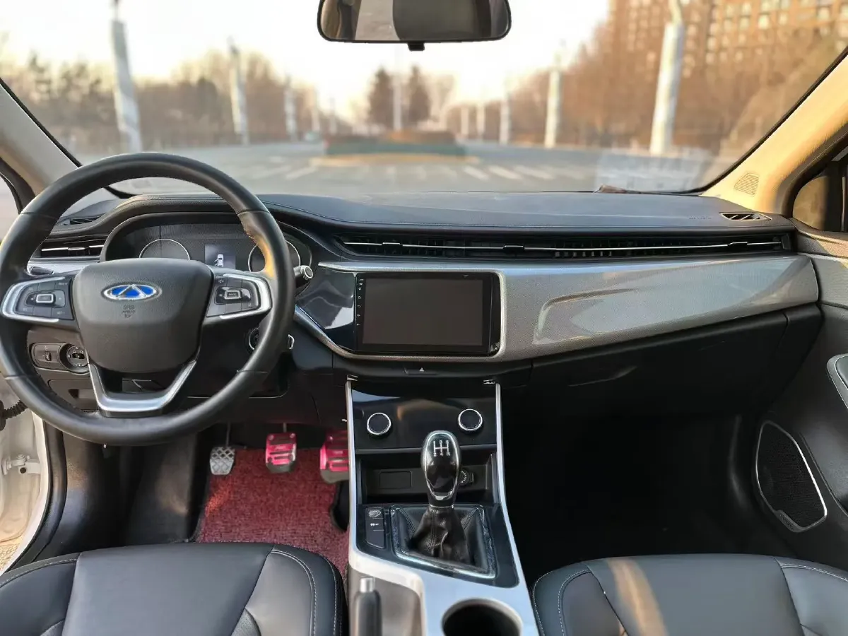 2019 Chery Arrizo 5 1.5L 116HP L4 5MT,autocango,china used car exporter,china ev exporter,chinese used car exporter,chinese used ev exporter