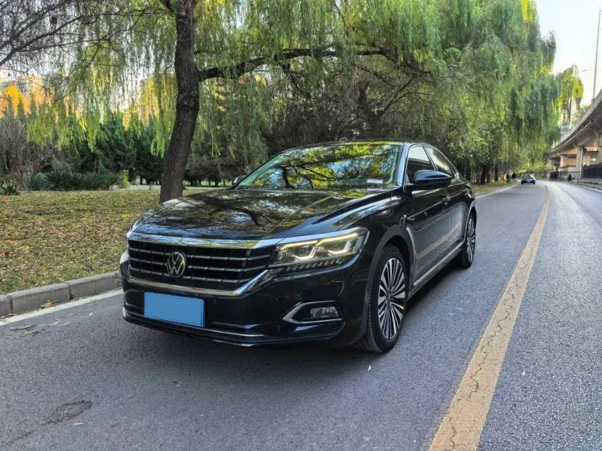 2020 Volkswagen Passat 2.0T 186HP L4 7DCT