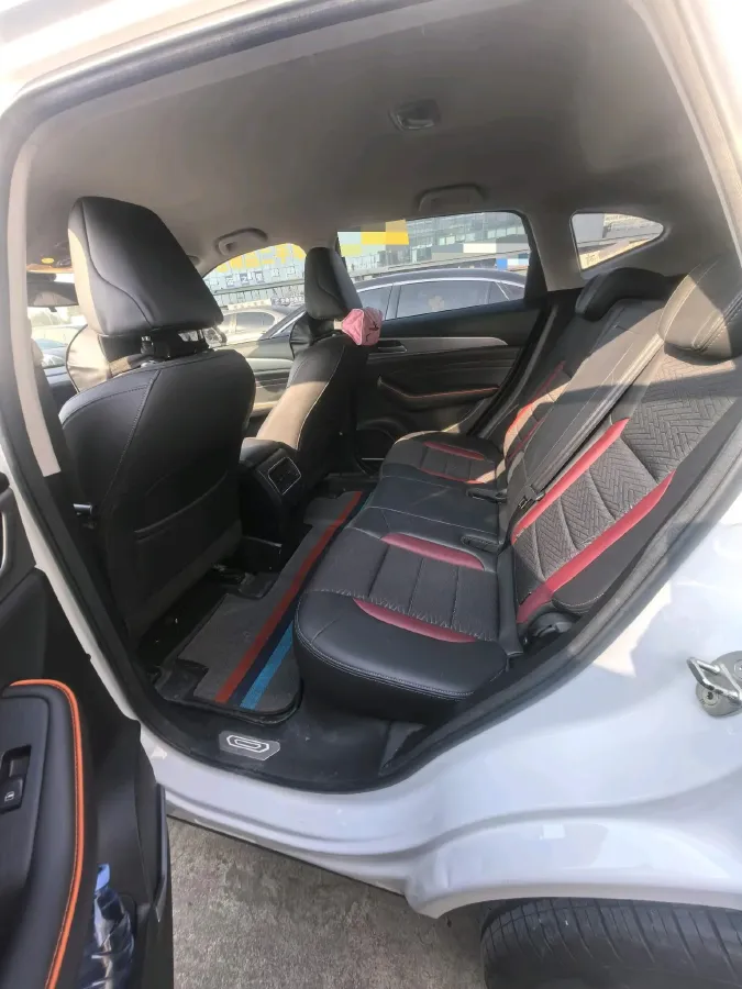 2021 Haval F7 1.5T 169HP L4 7DCT,autocango,china used car exporter,china ev exporter,chinese used car exporter,chinese used ev exporter