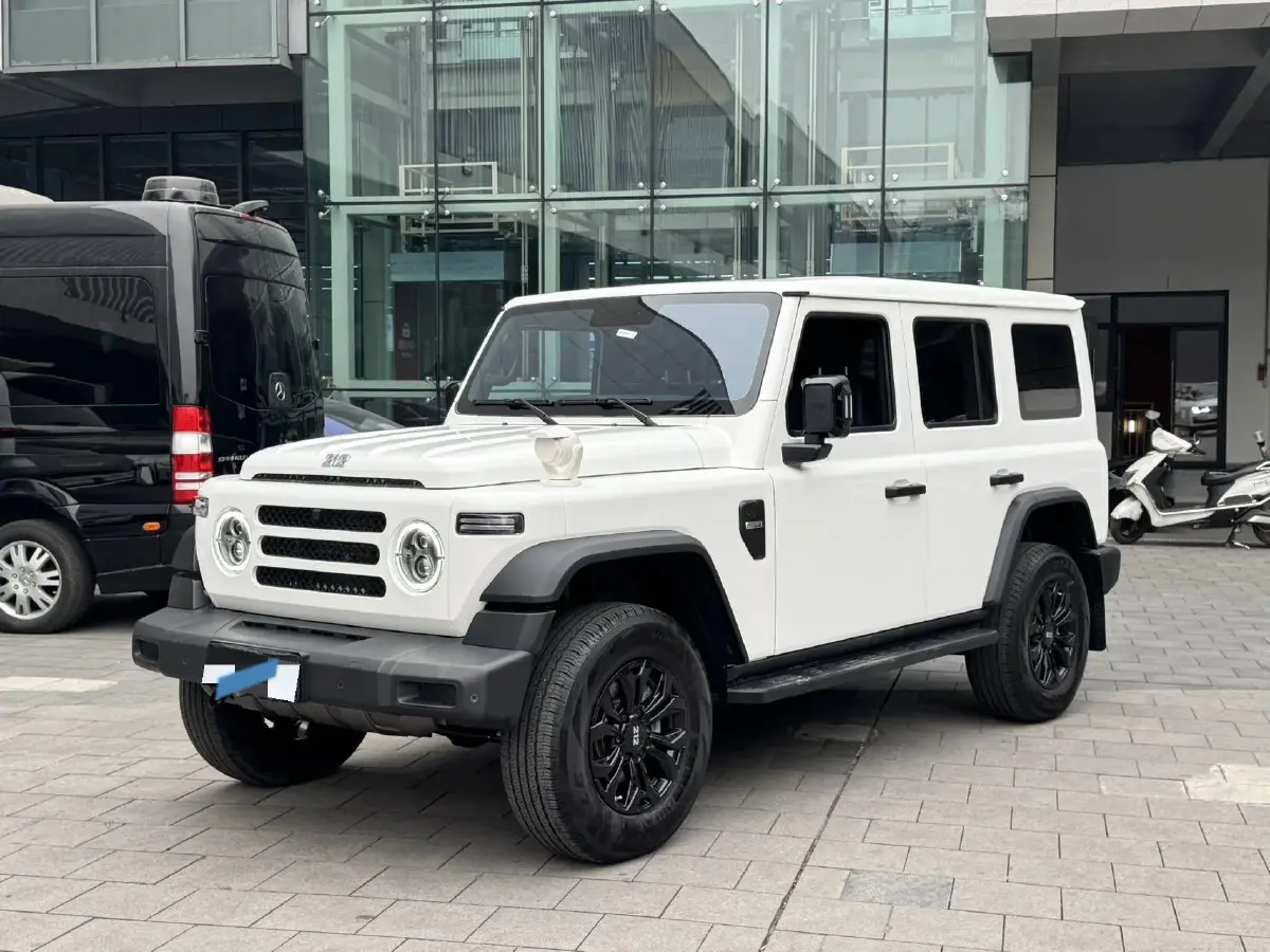 2024 212 212 T01 2.0T 252HP L4 8AT