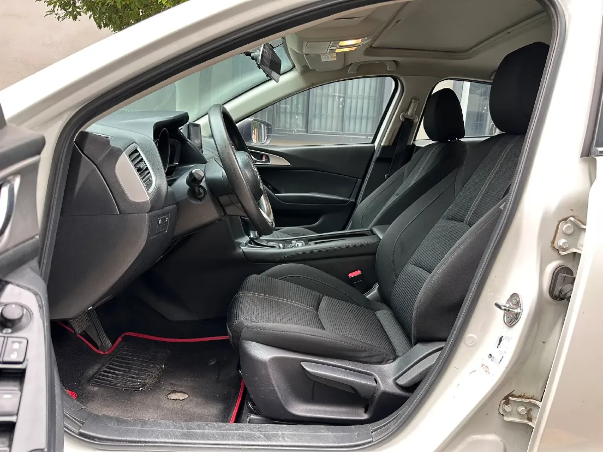 2019 Mazda 3 Axela 1.5L 117HP L4 6AT,autocango,china used car exporter,china ev exporter,chinese used car exporter,chinese used ev exporter