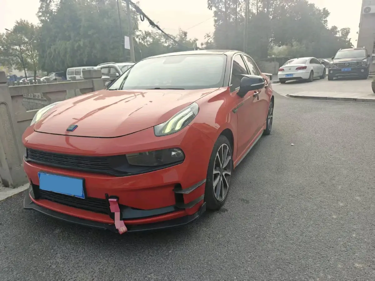 2019 Qoros 5 1.6T 197HP L4 7DCT