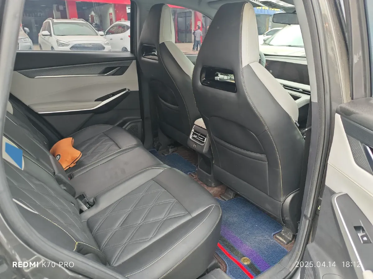 2023 ChangAn CS75 Plus 1.5T 188HP L4 8AT,autocango,china used car exporter,china ev exporter,chinese used car exporter,chinese used ev exporter