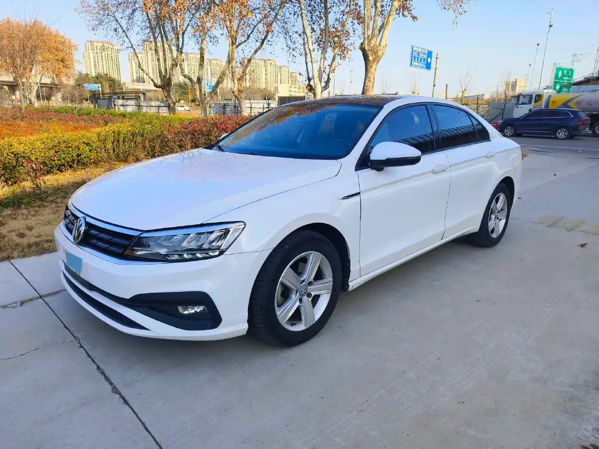 2019 Volkswagen Lamando 1.4T 131HP L4 7DCT