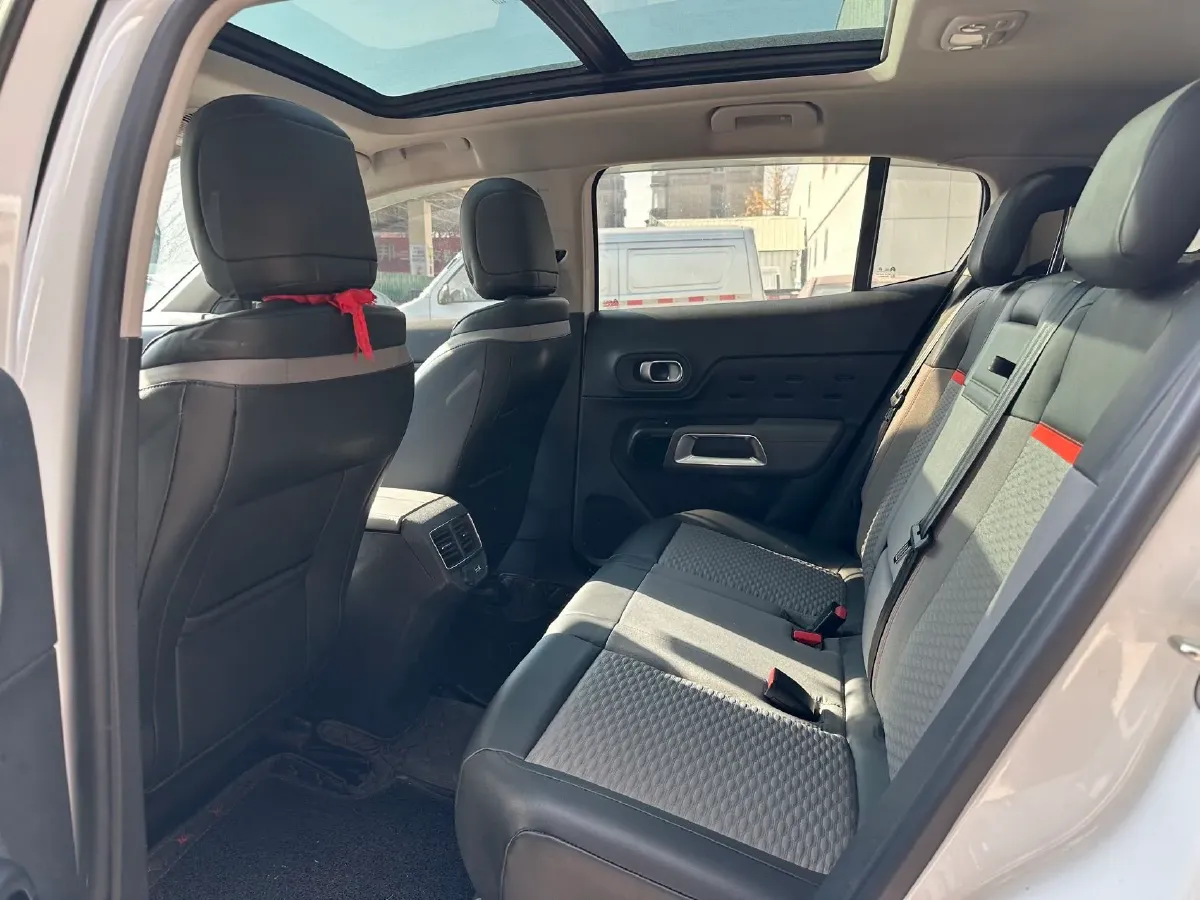 2018 Citroen C5 Aircross 1.6T 167HP L4 6AT,autocango,china used car exporter,china ev exporter,chinese used car exporter,chinese used ev exporter