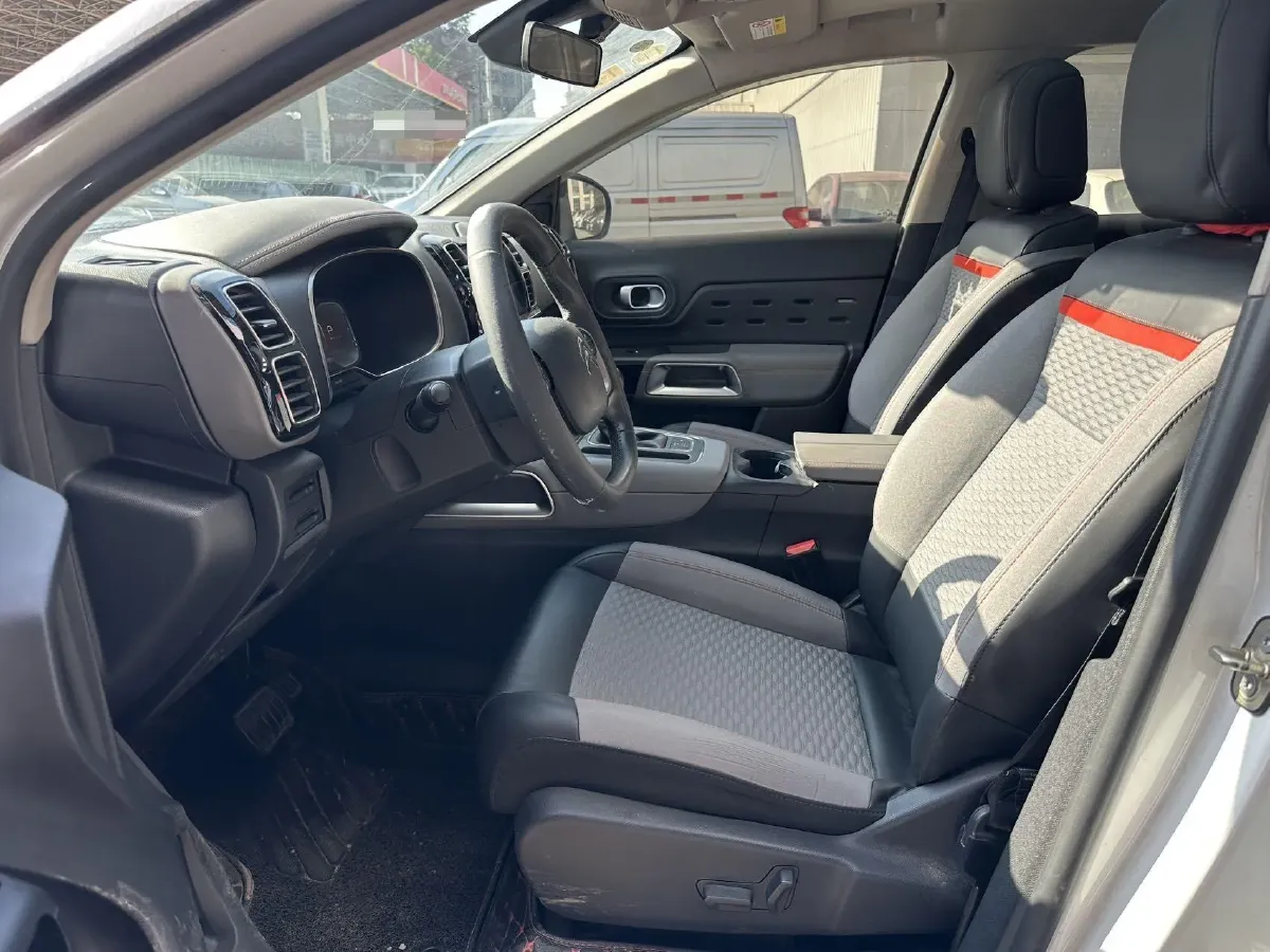 2018 Citroen C5 Aircross 1.6T 167HP L4 6AT,autocango,china used car exporter,china ev exporter,chinese used car exporter,chinese used ev exporter