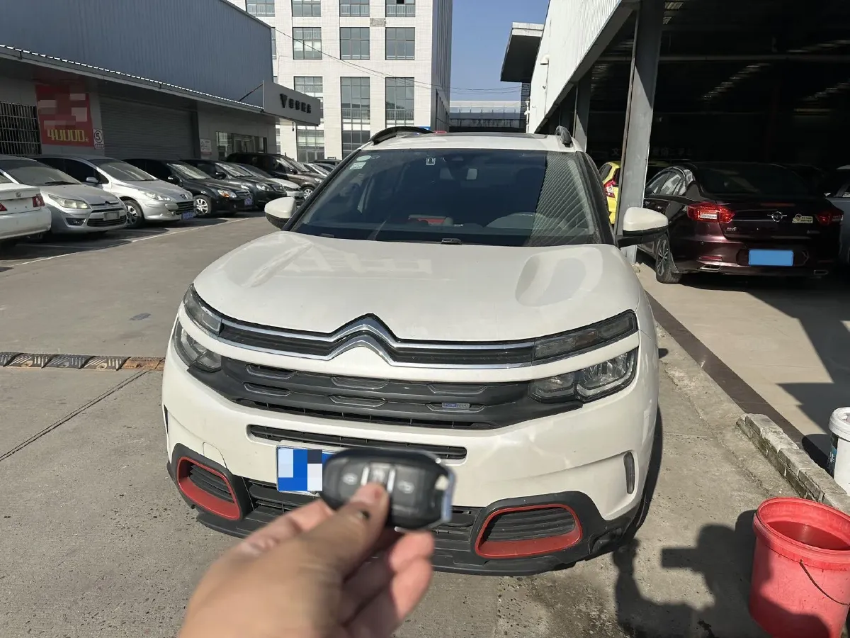 2018 Citroen C5 Aircross 1.6T 167HP L4 6AT,autocango,china used car exporter,china ev exporter,chinese used car exporter,chinese used ev exporter