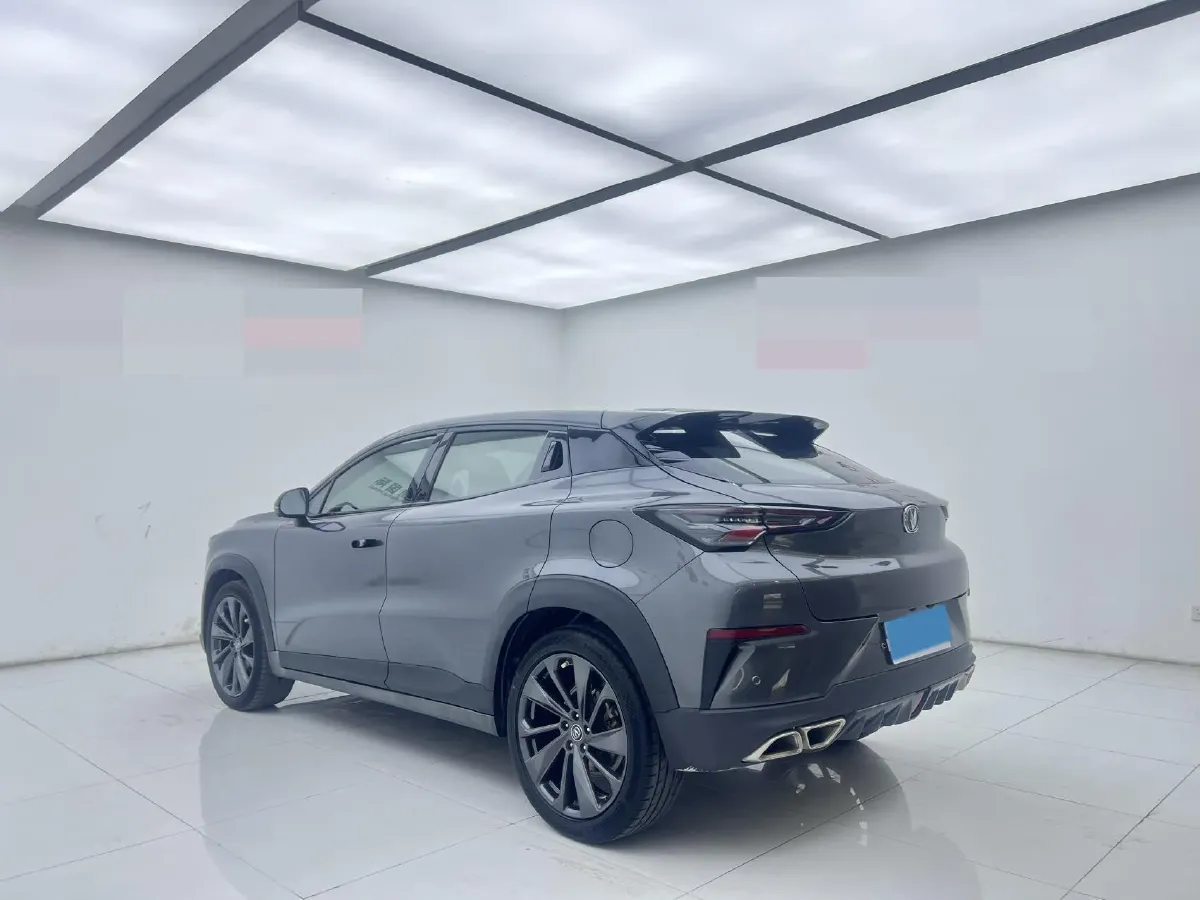 2020 ChangAn UNI-T 1.5T 180HP L4 7DCT,autocango,china used car exporter,china ev exporter,chinese used car exporter,chinese used ev exporter