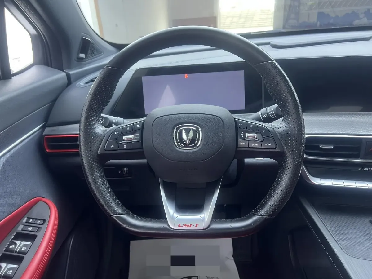 2020 ChangAn UNI-T 1.5T 180HP L4 7DCT,autocango,china used car exporter,china ev exporter,chinese used car exporter,chinese used ev exporter