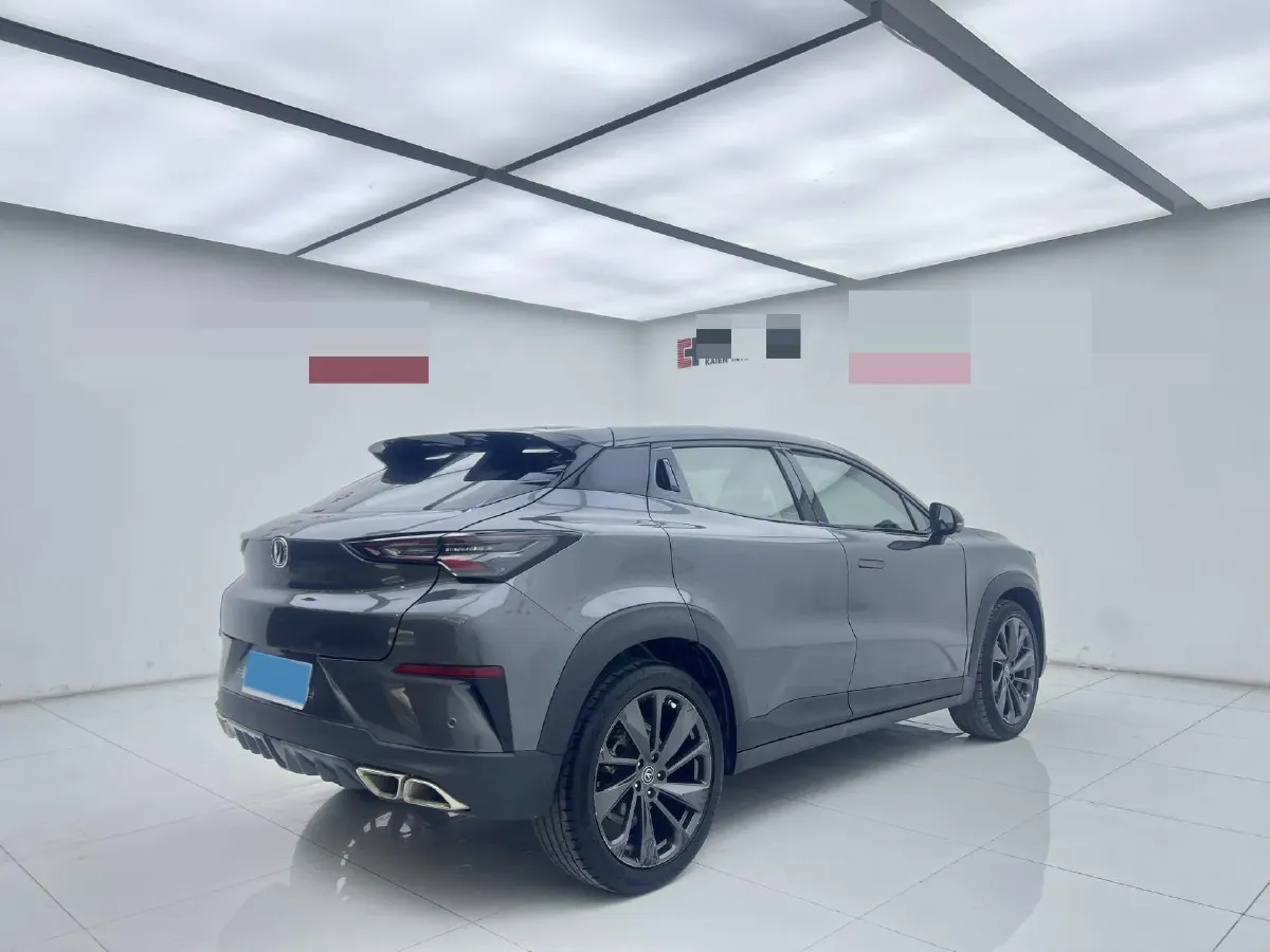 2020 ChangAn UNI-T 1.5T 180HP L4 7DCT,autocango,china used car exporter,china ev exporter,chinese used car exporter,chinese used ev exporter