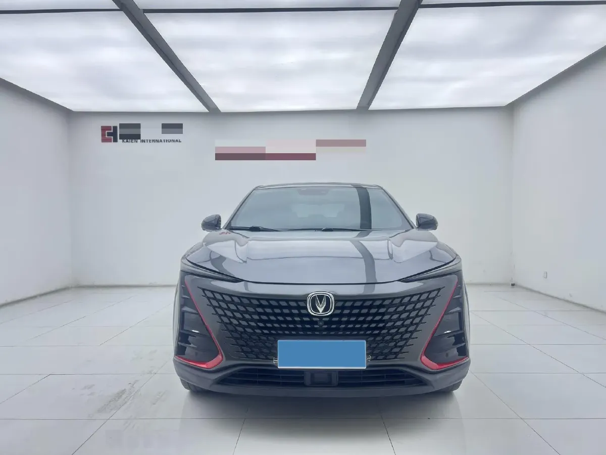 2020 ChangAn UNI-T 1.5T 180HP L4 7DCT,autocango,china used car exporter,china ev exporter,chinese used car exporter,chinese used ev exporter