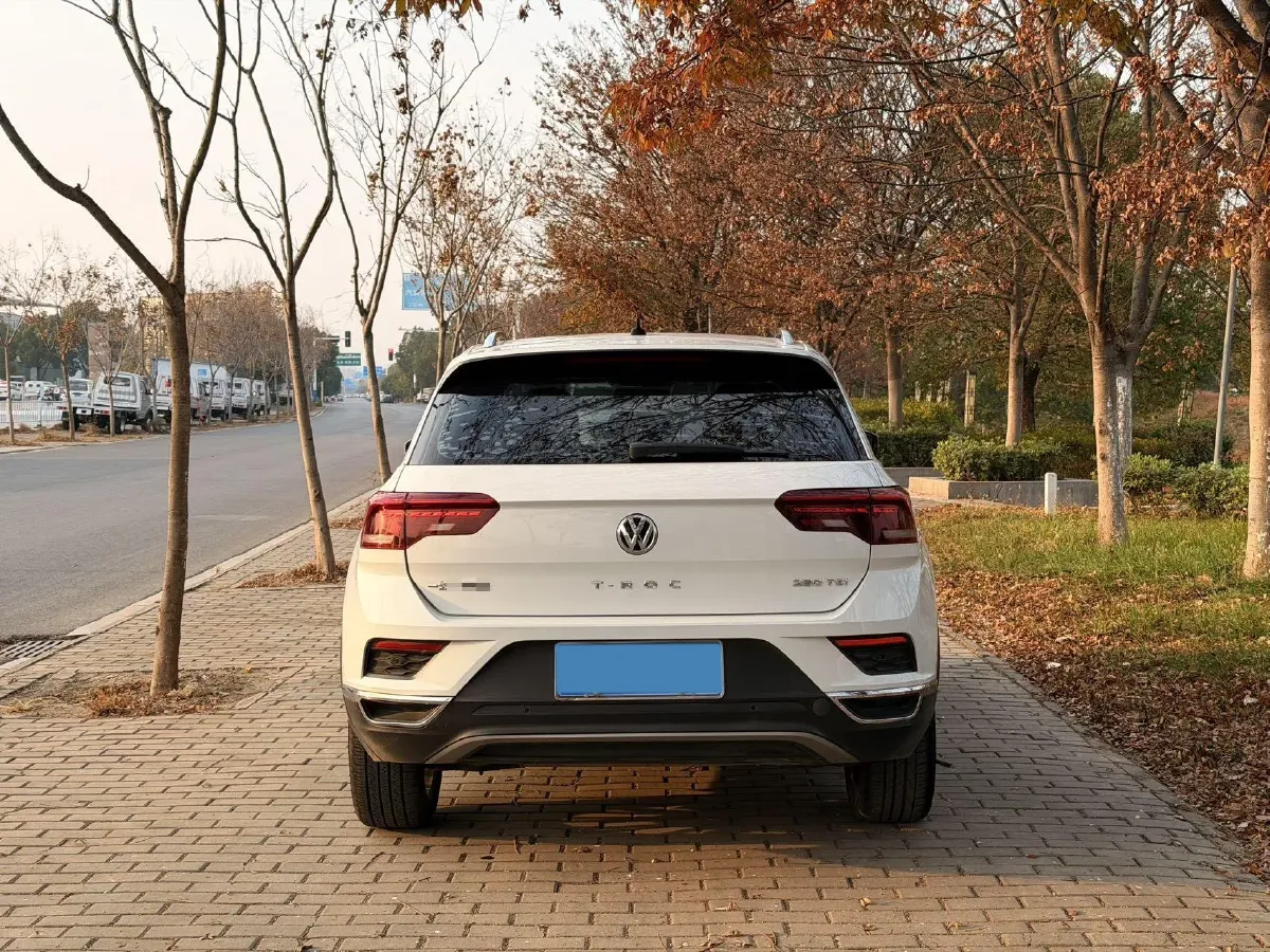 2020 Volkswagen T-Roc 1.4T 150HP L4 7DCT,autocango,china used car exporter,china ev exporter,chinese used car exporter,chinese used ev exporter