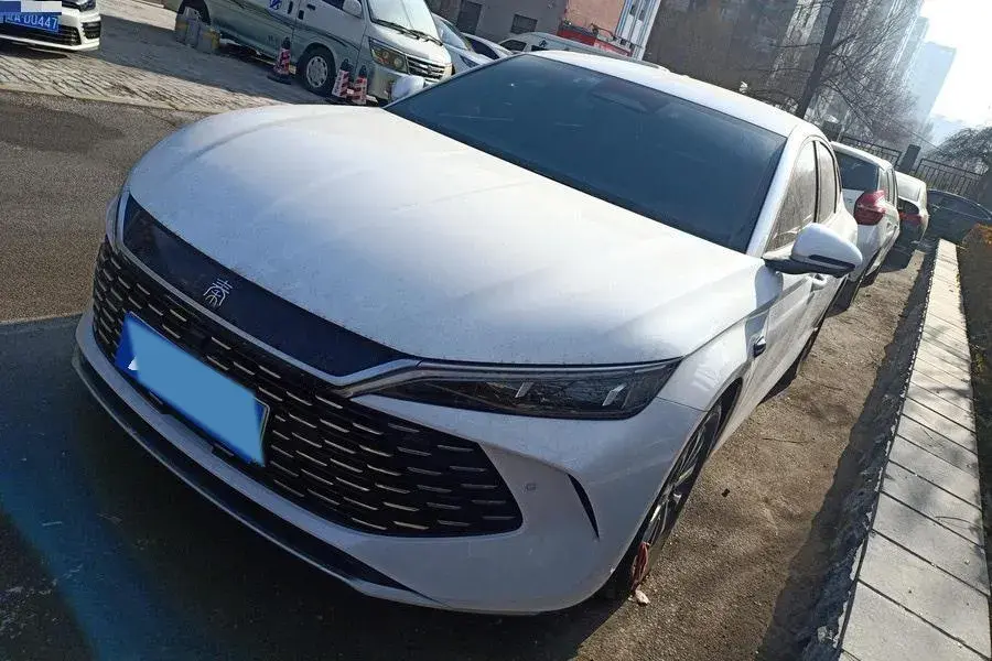 2025 BYD QinL 1.5L 101HP L4 E-CVT PHEV 10.08KWH