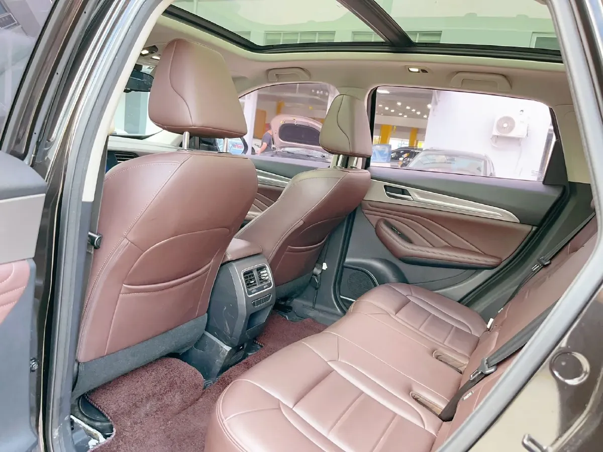 2019 Haval F7 1.5T 169HP L4 7DCT,autocango,china used car exporter,china ev exporter,chinese used car exporter,chinese used ev exporter