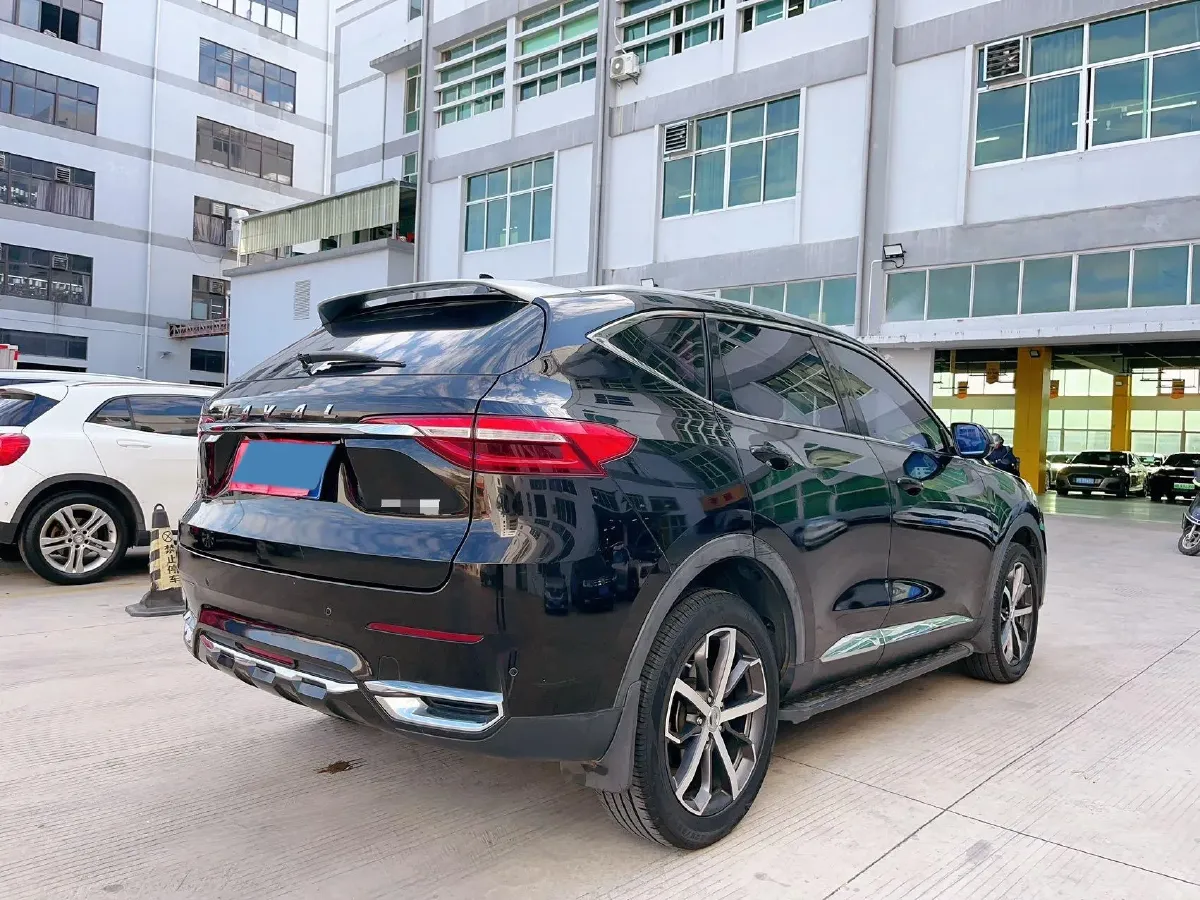 2019 Haval F7 1.5T 169HP L4 7DCT,autocango,china used car exporter,china ev exporter,chinese used car exporter,chinese used ev exporter