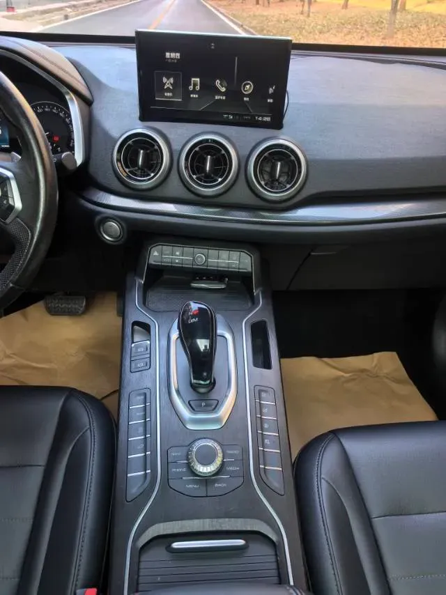 2019 WEY VV5 1.5T 169HP L4 7DCT,autocango,china used car exporter,china ev exporter,chinese used car exporter,chinese used ev exporter