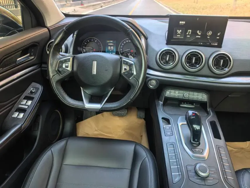 2019 WEY VV5 1.5T 169HP L4 7DCT,autocango,china used car exporter,china ev exporter,chinese used car exporter,chinese used ev exporter