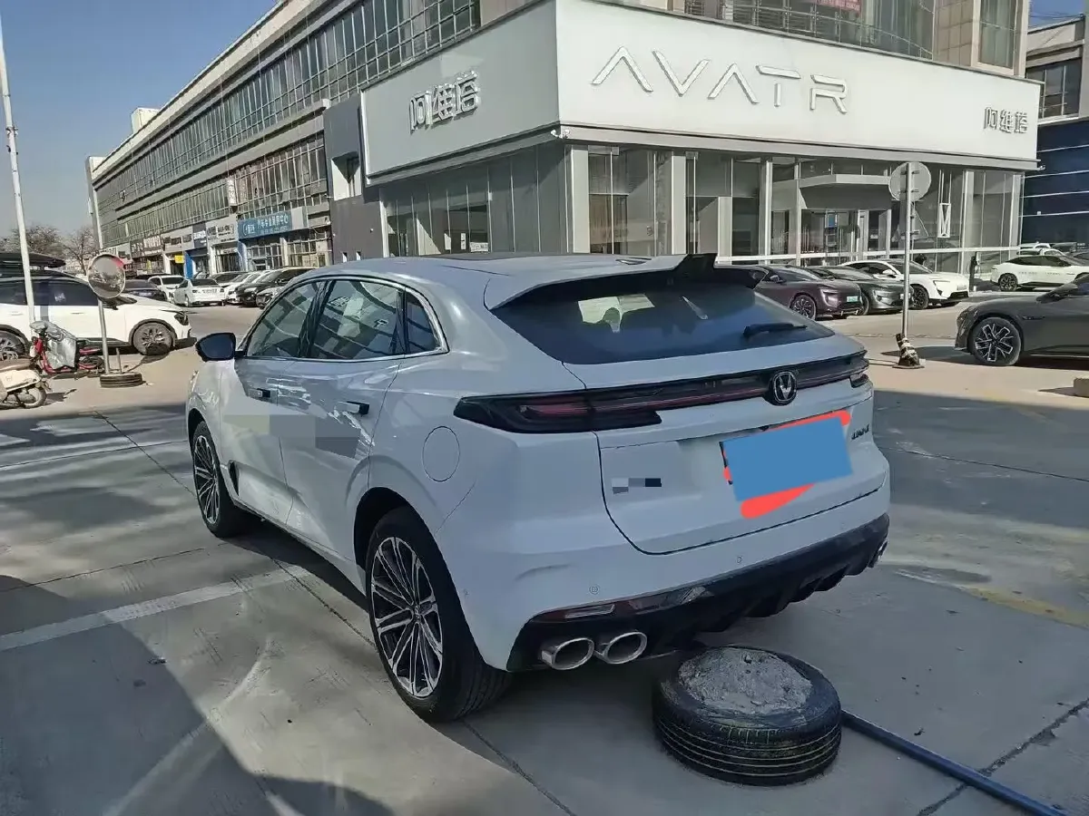 2021 ChangAn UNI-K 2.0T 233HP L4 8AT,autocango,china used car exporter,china ev exporter,chinese used car exporter,chinese used ev exporter