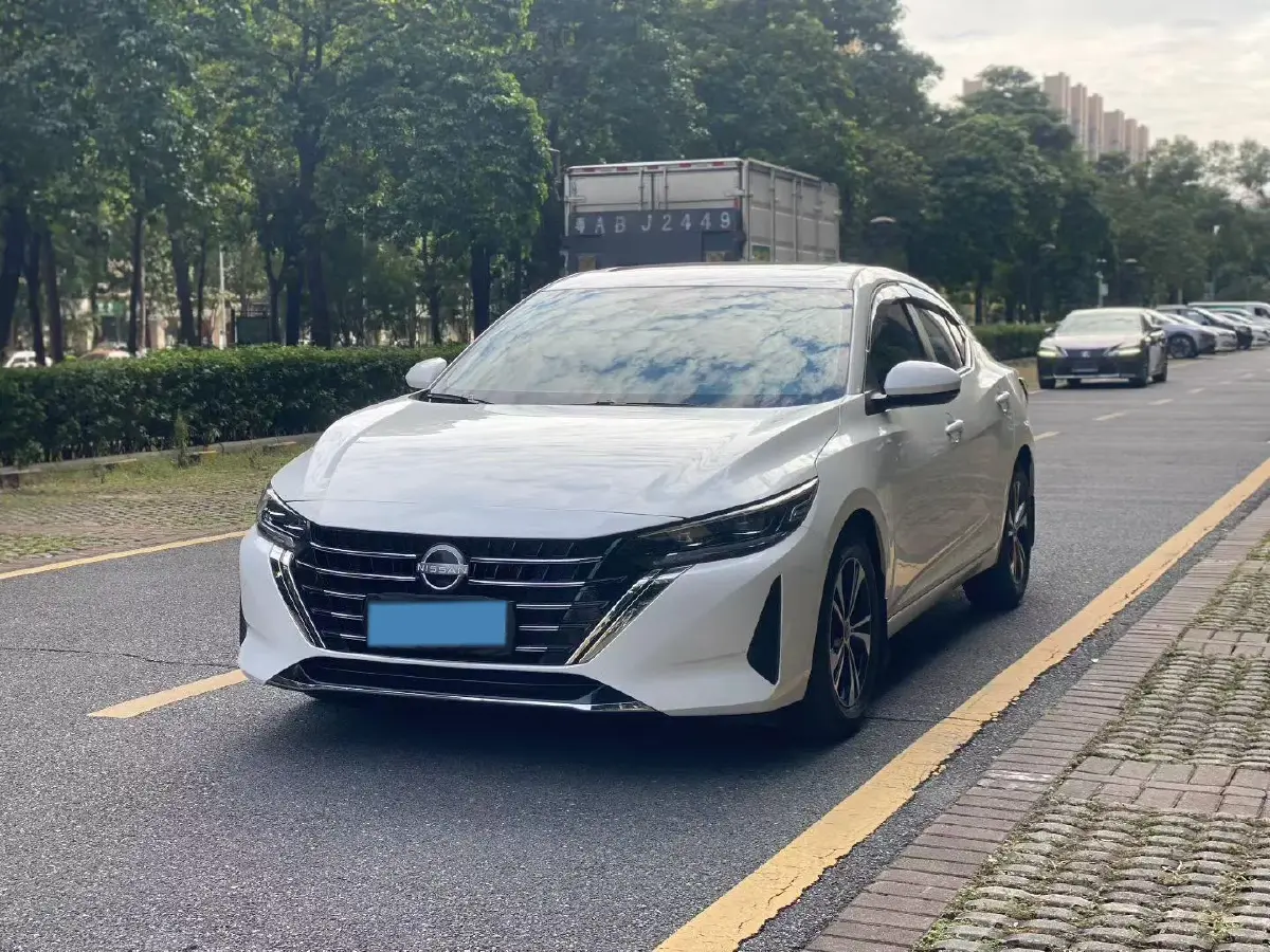 2023 Nissan Sylphy 1.6L 135HP L4 CVT