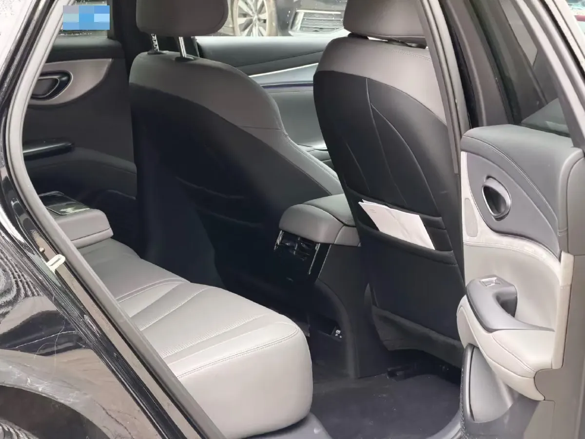 2025 BYD Seal07 DM-i 1.5L 101HP L4 E-CVT PHEV 17.6KWH,autocango,china used car exporter,china ev exporter,chinese used car exporter,chinese used ev exporter