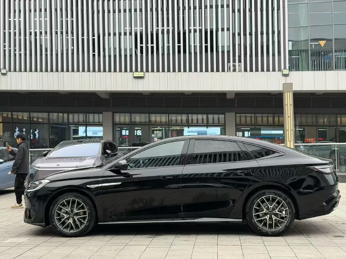 2025 BYD Seal07 DM-i 1.5L 101HP L4 E-CVT PHEV 17.6KWH,autocango,china used car exporter,china ev exporter,chinese used car exporter,chinese used ev exporter