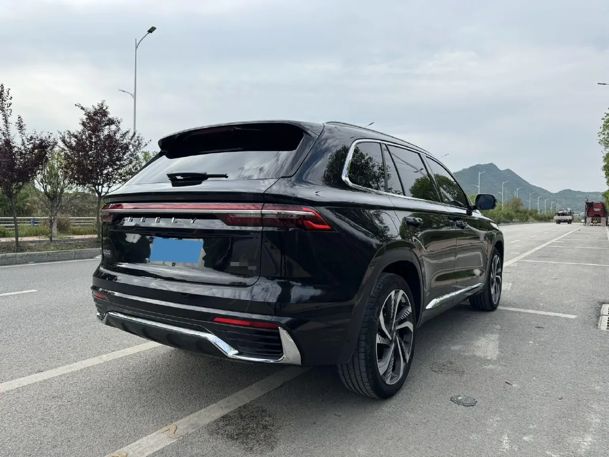 2021 Geely Monjaro 2.0T 218HP L4 7DCT,autocango,china used car exporter,china ev exporter,chinese used car exporter,chinese used ev exporter