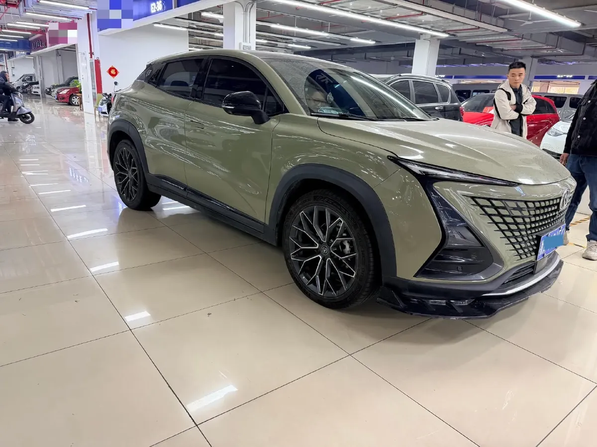 2020 ChangAn UNI-T 1.5T 180HP L4 7DCT,autocango,china used car exporter,china ev exporter,chinese used car exporter,chinese used ev exporter