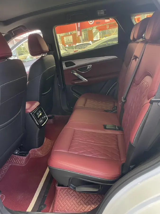 2023 Jetour X70 PRO 1.5T 156HP L4 6DCT,autocango,china used car exporter,china ev exporter,chinese used car exporter,chinese used ev exporter