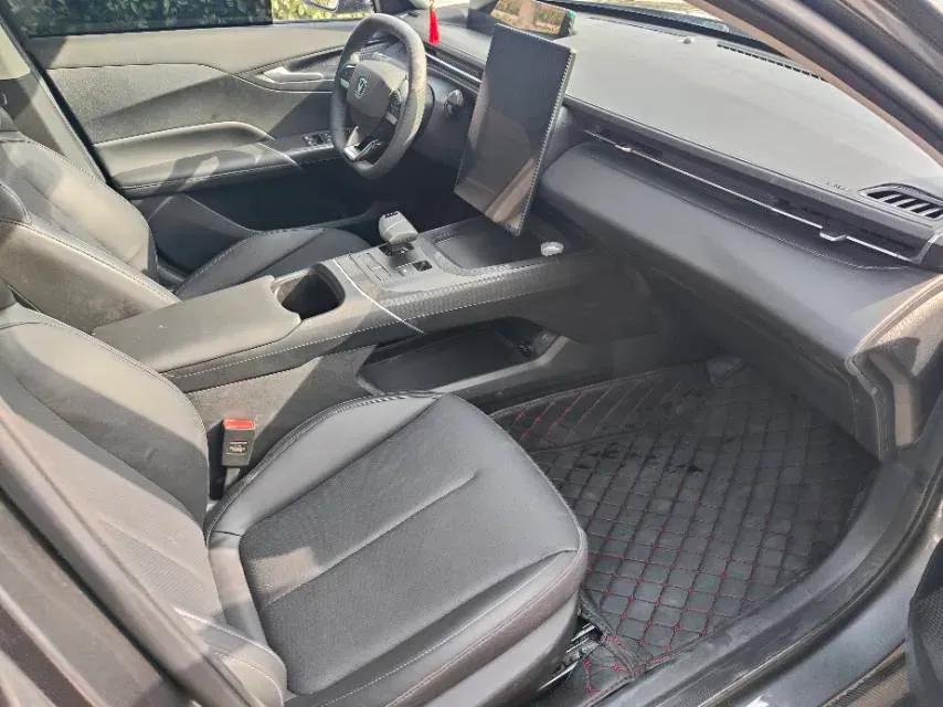 2024 ChangAn Eado 1.5T 170HP L4 7DCT,autocango,china used car exporter,china ev exporter,chinese used car exporter,chinese used ev exporter