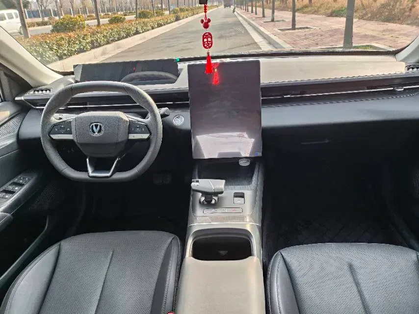 2024 ChangAn Eado 1.5T 170HP L4 7DCT,autocango,china used car exporter,china ev exporter,chinese used car exporter,chinese used ev exporter