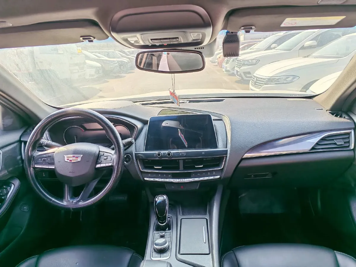 2020 Cadillac CT5 2.0T 237HP L4 10AT,autocango,china used car exporter,china ev exporter,chinese used car exporter,chinese used ev exporter