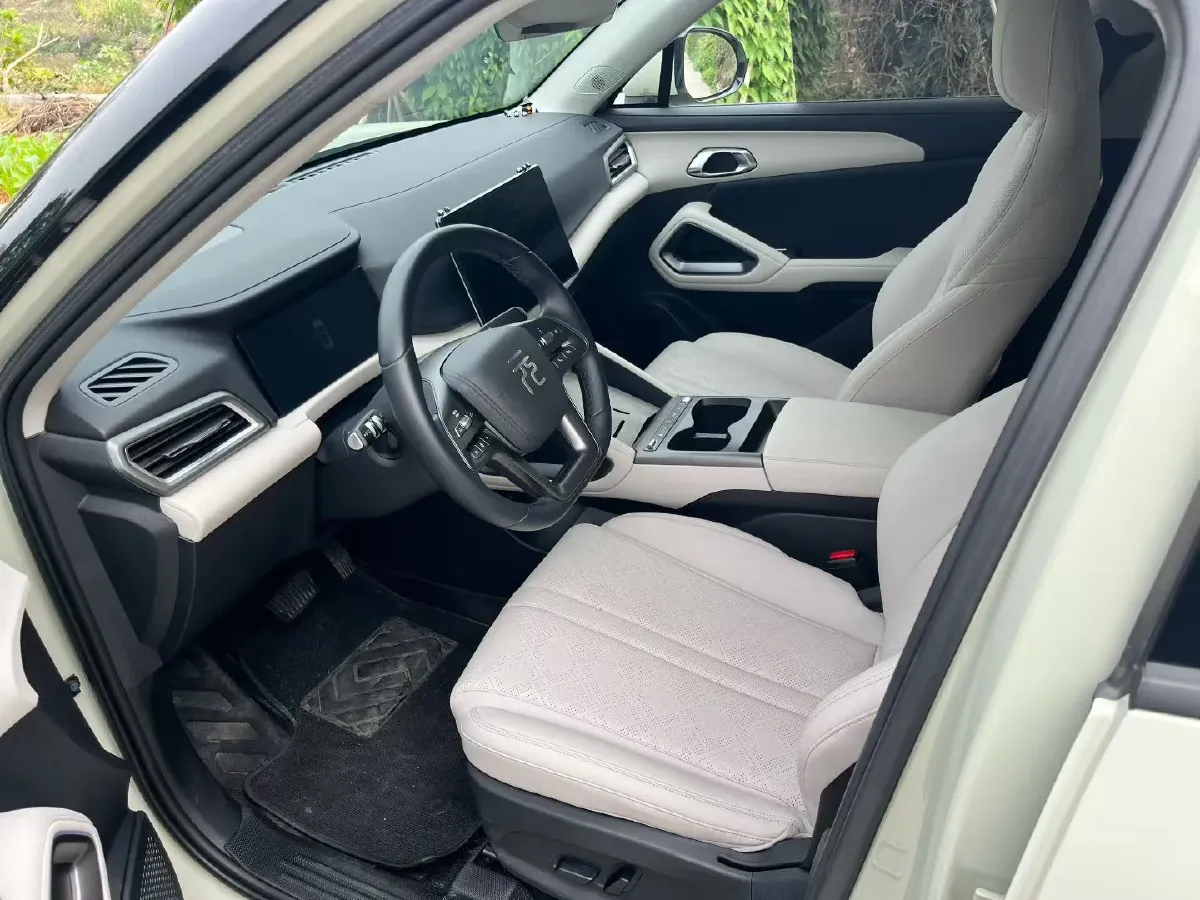 2025 BYD YuanUP BEV 45.12KWH,autocango,china used car exporter,china ev exporter,chinese used car exporter,chinese used ev exporter