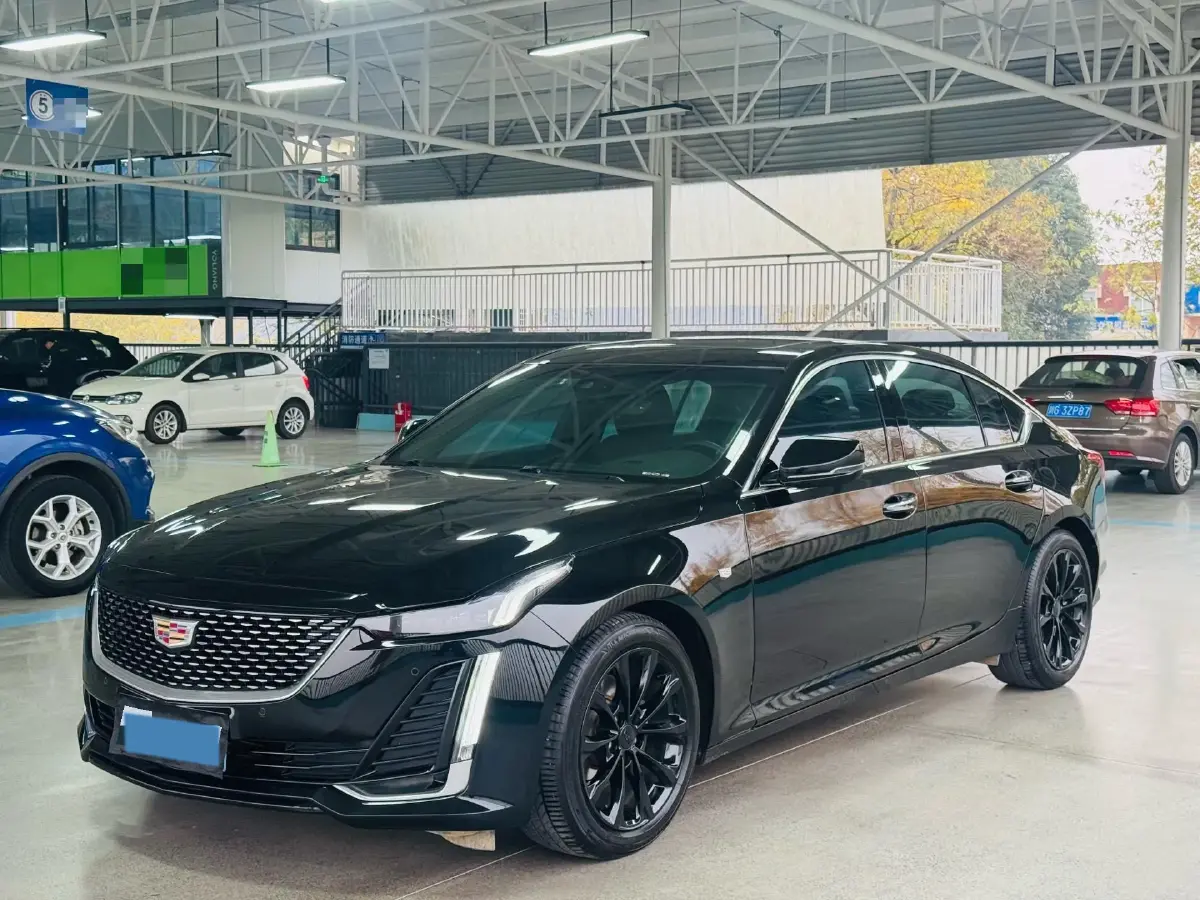 2020 Cadillac CT5 2.0T 237HP L4 10AT