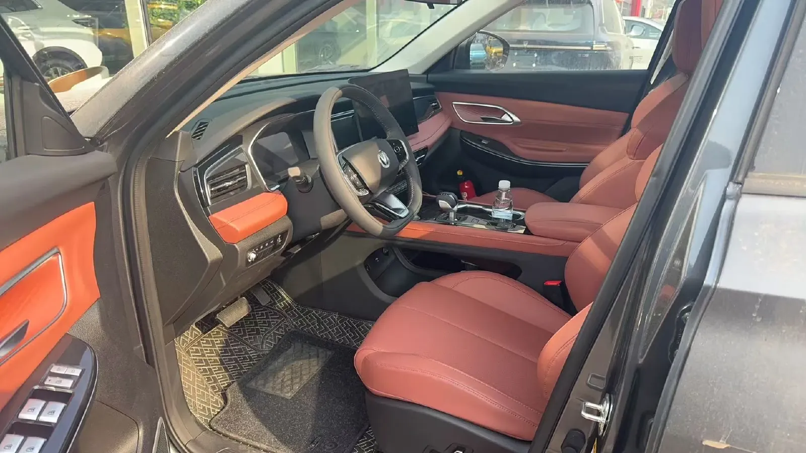 2026 ChangAn CS75 1.5T 192HP L4 7DCT,autocango,china used car exporter,china ev exporter,chinese used car exporter,chinese used ev exporter