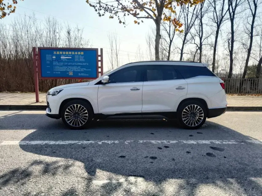 2020 Jetour X95 1.6T 197HP L4 7DCT,autocango,china used car exporter,china ev exporter,chinese used car exporter,chinese used ev exporter