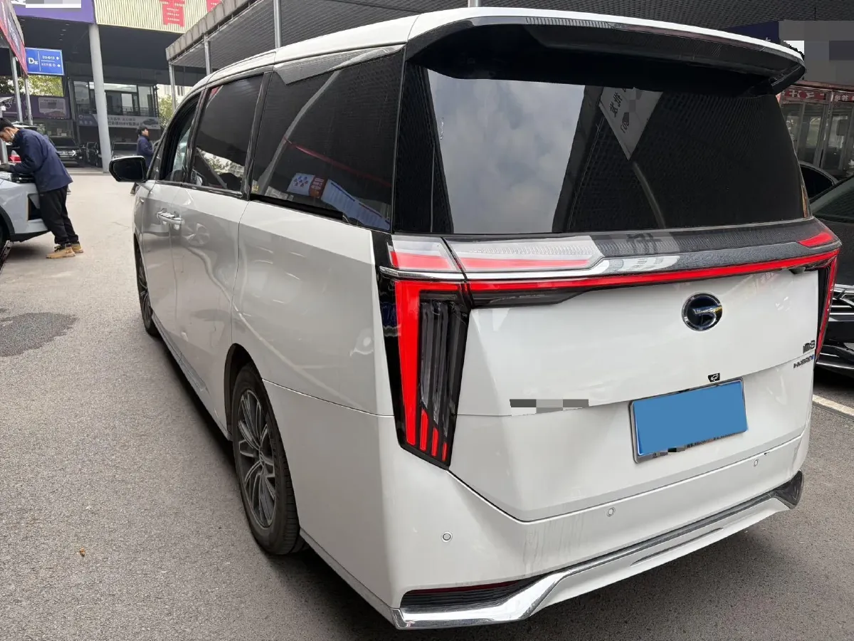 2024 GAC Trumpchi M8 2.0T 190HP L4 2DHT Hybrid,autocango,china used car exporter,china ev exporter,chinese used car exporter,chinese used ev exporter