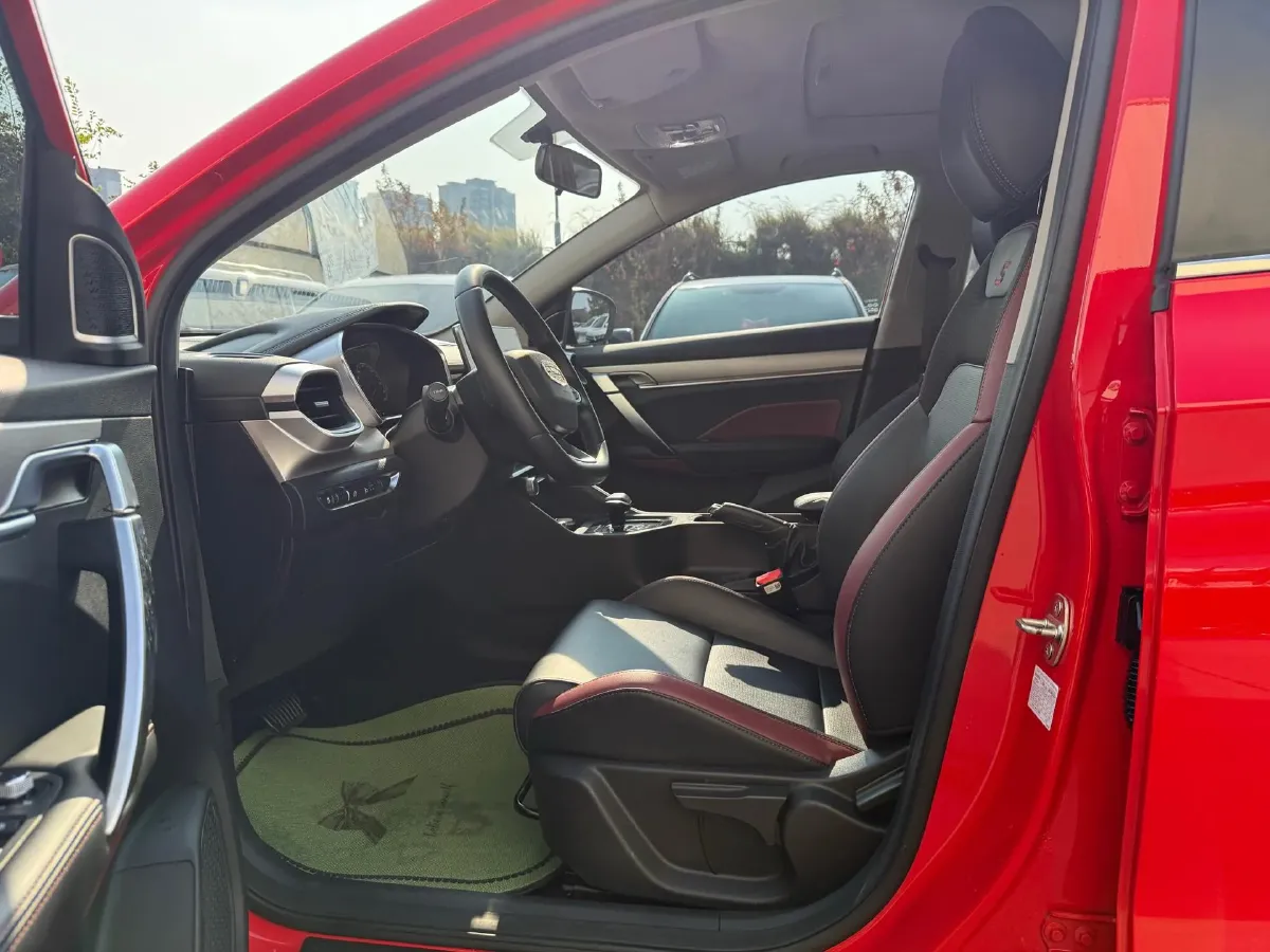 2021 Geely Coolray 1.4T 141HP L4 6DCT,autocango,china used car exporter,china ev exporter,chinese used car exporter,chinese used ev exporter