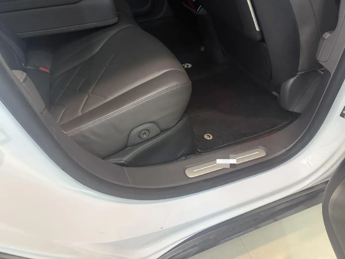 2021 Volkswagen ID.6 Crozz BEV 84.8KWH,autocango,china used car exporter,china ev exporter,chinese used car exporter,chinese used ev exporter