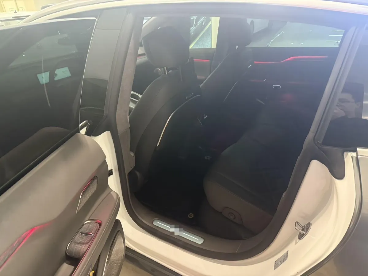 2021 Volkswagen ID.6 Crozz BEV 84.8KWH,autocango,china used car exporter,china ev exporter,chinese used car exporter,chinese used ev exporter